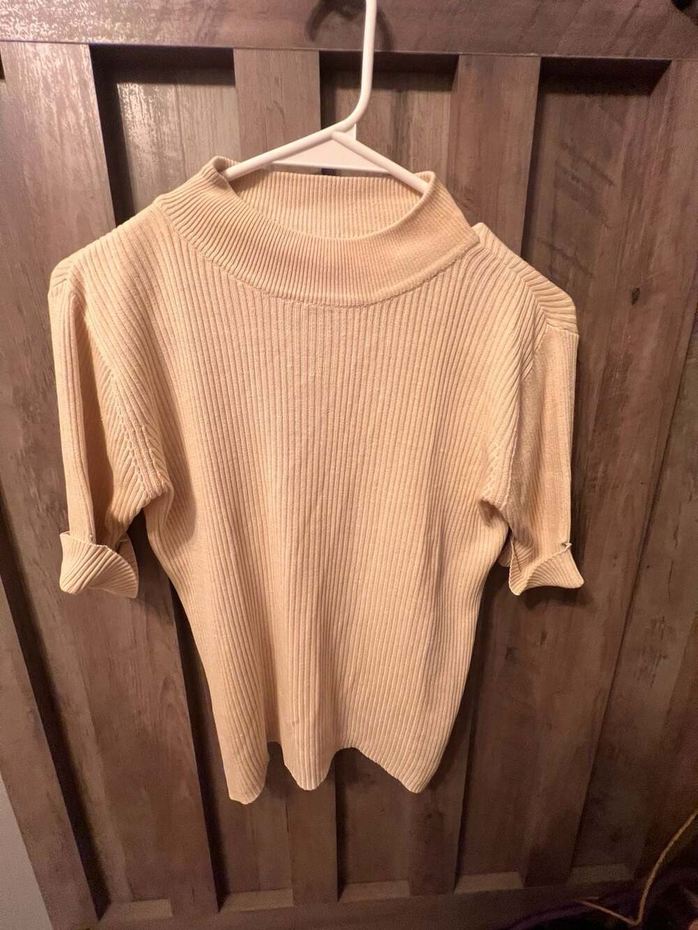 Joseph A. 100% Silk Ribbed Mock Neck Short Sleeve Knit Top